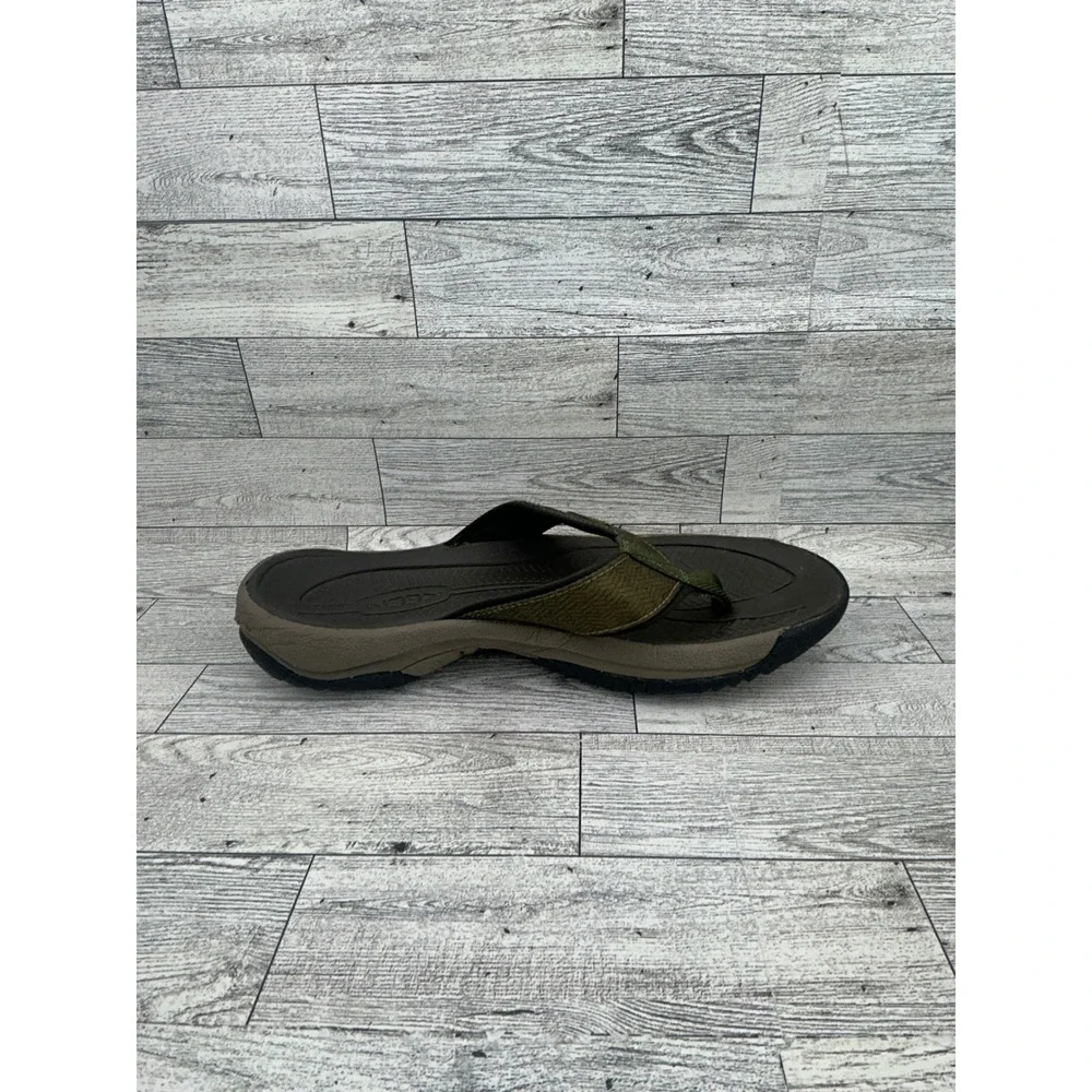 KEEN Mens Flip Flops‎ Sandals Olive Green Size 8 Water Ready Outdoor
